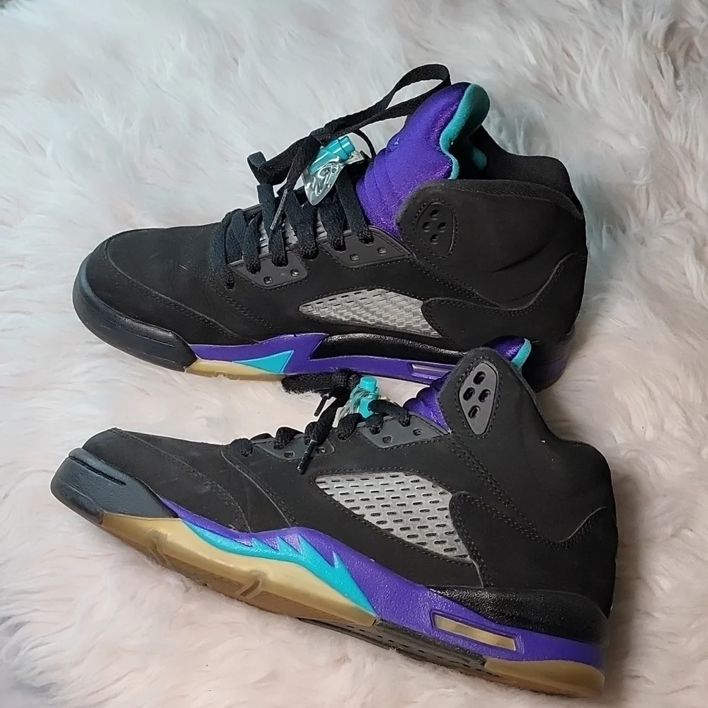 Air Jordan 5 Retro "Black Grape" - Picture 1 of 7